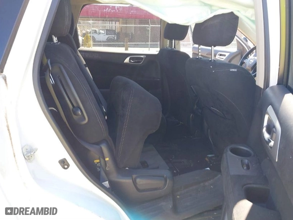 2014 Nissan Pathfinder SV with VIN 5N1AR2MM8EC734437, listed as a IAAI auction lot 41833985 with 159,994 mi miles. Bid and sale history available at carsss.com. Image 8.