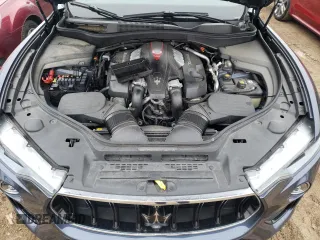 2022 Maserati Levante Modena S with VIN ZN661ZUM3NX400995, listed as a Copart auction lot 41676684 with Not Provided miles. Bid and sale history available at carsss.com. Image 11.