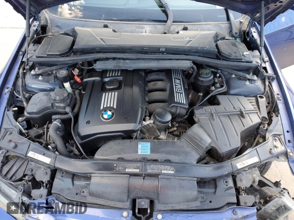 2009 BMW 3 Series 328i xDrive with VIN WBAWV53529P079785, listed as a Copart auction lot 51698265 with 135,725 mi miles and Salvage Title. Bid and sale history available at carsss.com. Image 11.