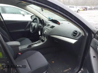 2010 Mazda 3 i Touring with VIN JM1BL1SG3A1145741, listed as a IAAI auction lot 42190530 with 185,871 mi miles and . Bid and sale history available at carsss.com. Image 5.