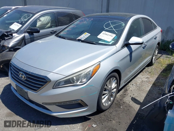 2015 Hyundai Sonata Limited with VIN 5NPE34AF0FH035785, listed as a IAAI auction lot 42082394 with 151,370 mi miles and . Bid and sale history available at DreamBid. Image 17.