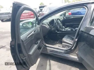 2016 Ford Fusion SE с VIN 3FA6P0H95GR188071, выставлен на аукционе IAAI как лот 42245032 с пробегом 152 585 миль миль и . История ставок и продаж доступна на DreamBid. Изображение 5.