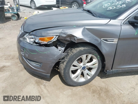 2012 Ford Taurus SEL z VIN 1FAHP2EWXCG138038, wystawiony jako IAAI lot #42007614 z przebiegiem 155 045 mil mil oraz . Historia ofert i sprzedaży dostępna na DreamBid. Obrazek 6.