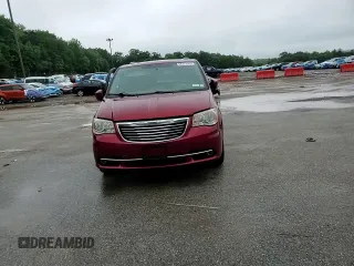2014 Chrysler Town & Country Touring z VIN 2C4RC1BG3ER372430, wystawiony jako Copart lot #58757545 z przebiegiem 139 909 mil mil oraz Szkoda całkowita • Salvage title. Historia ofert i sprzedaży dostępna na DreamBid. Obrazek 14.
