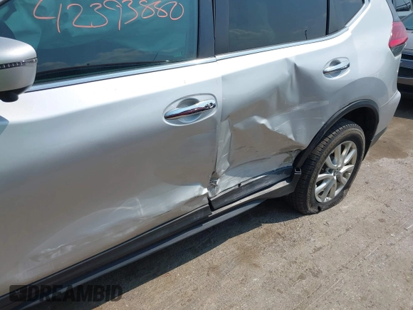 2017 Nissan Rogue SL with VIN 5N1AT2MV3HC895860, listed as a IAAI auction lot 42393880 with 109,173 mi miles and . Bid and sale history available at DreamBid. Image 6.