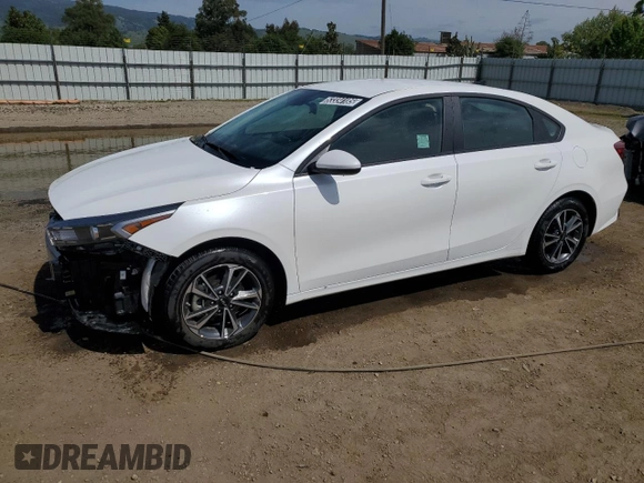 2024 Kia Forte LXS with VIN 3KPF24AD6RE818009, listed as a Copart auction lot 53334185 with 15,842 mi miles and Clean Title. Bid and sale history available at carsss.com. Image 1.