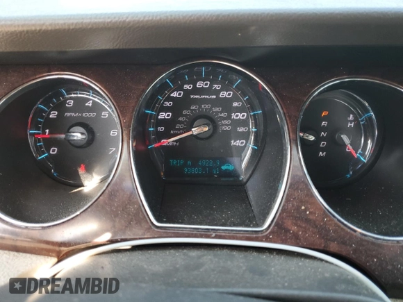 2011 Ford Taurus Limited z VIN 1FAHP2FW4BG100365, wystawiony jako Copart lot #53994645 z przebiegiem 93 803 mil mil oraz Szkoda całkowita • Salvage title. Historia ofert i sprzedaży dostępna na DreamBid. Obrazek 9.