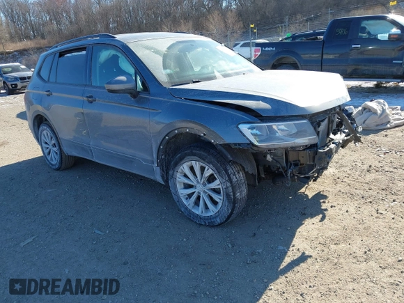 2020 Volkswagen Tiguan S with VIN 3VV1B7AX2LM133073, listed as a IAAI auction lot 41340634 with 70,342 mi miles and . Bid and sale history available at DreamBid. Image 1.
