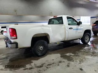 2009 GMC Sierra 1500 with VIN 1GTHC44K99F149921, listed as a Copart auction lot 42698865 with 251,415 mi miles and Salvage Title. Bid and sale history available at DreamBid. Image 3.