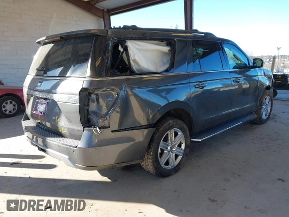 2020 Ford Expedition Max XLT z VIN 1FMJK1JT9LEA15645, wystawiony jako IAAI lot #41563359 z przebiegiem 40 387 mil mil oraz . Historia ofert i sprzedaży dostępna na DreamBid. Obrazek 4.
