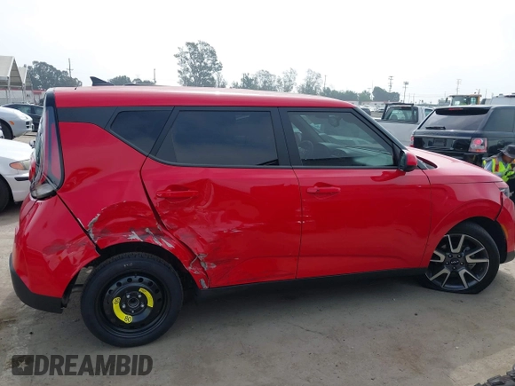 2024 Kia Soul EX with VIN KNDJ33AU3R7219988, listed as a IAAI auction lot 41979436 with 7,514 mi miles. Bid and sale history available at carsss.com. Image 14.