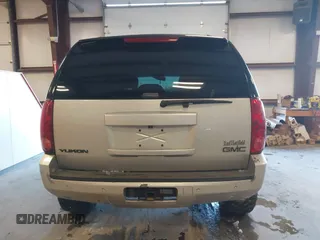 2012 GMC Yukon SLT with VIN 1GKS2CE03CR134986, listed as a IAAI auction lot 41352570 with 141,098 mi miles. Bid and sale history available at carsss.com. Image 16.