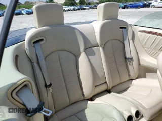 2008 Mercedes-Benz CLK 350 с VIN WDBTK56F18F244120, выставлен на аукционе Copart как лот 52082125 с пробегом 50 101 миль миль и На запчасти • Non repairable. История ставок и продаж доступна на DreamBid. Изображение 10.