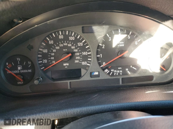 1998 BMW M3 z VIN WBSCD932XWEE08919, wystawiony jako Copart lot #84434704 z przebiegiem Nie podano mil oraz Szkody całkowita. Historia ofert i sprzedaży dostępna na DreamBid. Obrazek 9.