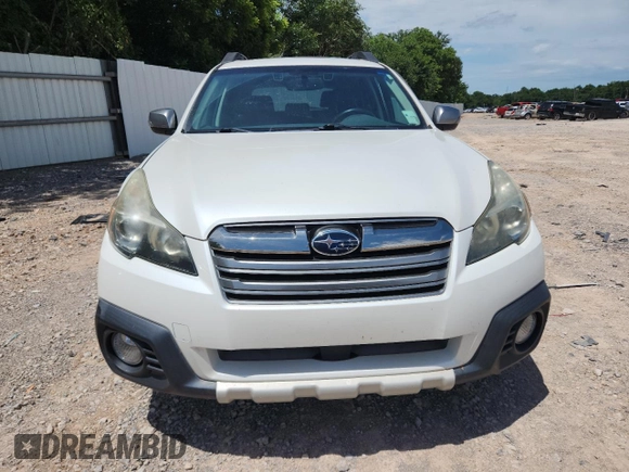2014 Subaru Outback Limited z VIN 4S4BRCPC6E3320067, wystawiony jako Copart lot #62862245 z przebiegiem 151 065 mil mil oraz Szkoda całkowita • Salvage title. Historia ofert i sprzedaży dostępna na DreamBid. Obrazek 5.