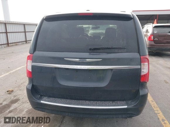2014 Chrysler Town & Country Touring L 30th Anniversary z VIN 2C4RC1CG4ER133192, wystawiony jako IAAI lot #41113205 z przebiegiem 191 964 mil mil oraz . Historia ofert i sprzedaży dostępna na DreamBid. Obrazek 16.