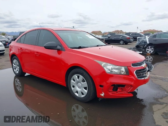 2015 Chevrolet Cruze LS z VIN 1G1PA5SH8F7130466, wystawiony jako IAAI lot #41788830 z przebiegiem 147 283 mil mil oraz . Historia ofert i sprzedaży dostępna na DreamBid. Obrazek 1.