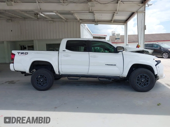 2022 Toyota Tacoma SR5 with VIN 3TMAZ5CN2NM163171, listed as a IAAI auction lot 42492852 with Not provided miles and . Bid and sale history available at DreamBid. Image 14.