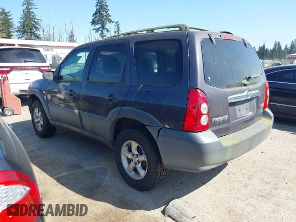 2006 Mazda Tribute i with VIN 4F2YZ02Z16KM00215, listed as a IAAI auction lot 42153919 with 272,828 mi miles and . Bid and sale history available at carsss.com. Image 3.