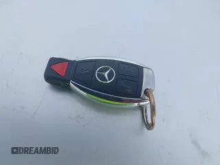 2014 Mercedes-Benz CLA 250 z VIN WDDSJ4EB0EN044118, wystawiony jako IAAI lot #42141130 z przebiegiem 76 122 mil mil oraz . Historia ofert i sprzedaży dostępna na DreamBid. Obrazek 11.