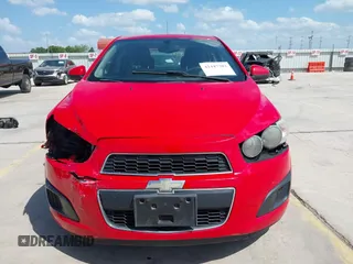 2016 Chevrolet Sonic LS с VIN 1G1JA5SH9G4124457, выставлен на аукционе IAAI как лот 42447302 с пробегом 143 116 миль миль и . История ставок и продаж доступна на DreamBid. Изображение 13.