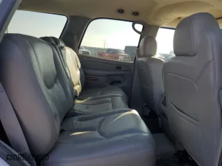 2004 Chevrolet Tahoe LT with VIN 1GNEC13Z74R164089, listed as a Copart auction lot 44317175 with 165,752 mi miles and Salvage Title. Bid and sale history available at carsss.com. Image 11.