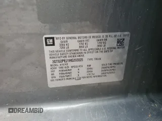 2017 GMC Sierra 1500 Denali z VIN 3GTU2PEJ1HG293825, wystawiony jako Copart lot #56851725 z przebiegiem 91 439 mil mil oraz Szkoda całkowita • Salvage title. Historia ofert i sprzedaży dostępna na DreamBid. Obrazek 12.
