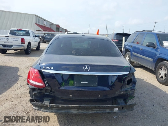 2018 Mercedes-Benz E 300 with VIN WDDZF4JB6JA376412, listed as a IAAI auction lot 42298940 with 59,973 mi miles and . Bid and sale history available at DreamBid. Image 17.