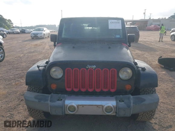 2008 Jeep Wrangler Unlimited Sahara with VIN 1J4GB591X8L523581, listed as a IAAI auction lot 42035446 with 200,570 mi miles and . Bid and sale history available at DreamBid. Image 13.