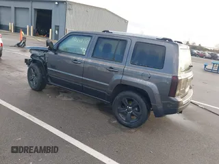 2016 Jeep Patriot High Altitude with VIN 1C4NJRFB9GD681312, listed as a IAAI auction lot 40748710 with 97,471 mi miles and . Bid and sale history available at DreamBid. Image 3.