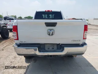 2022 Ram 2500 Tradesman with VIN 3C6UR5HJ0NG125804, listed as a IAAI auction lot 41918930 with 114,232 mi miles. Bid and sale history available at carsss.com. Image 16.