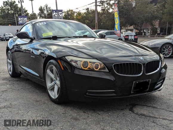 2009 BMW Z4 sDrive30i with VIN WBALM53559E161379, listed as a Copart auction lot 44789735 with 85,105 mi miles and Clean Title. Bid and sale history available at carsss.com. Image 1.