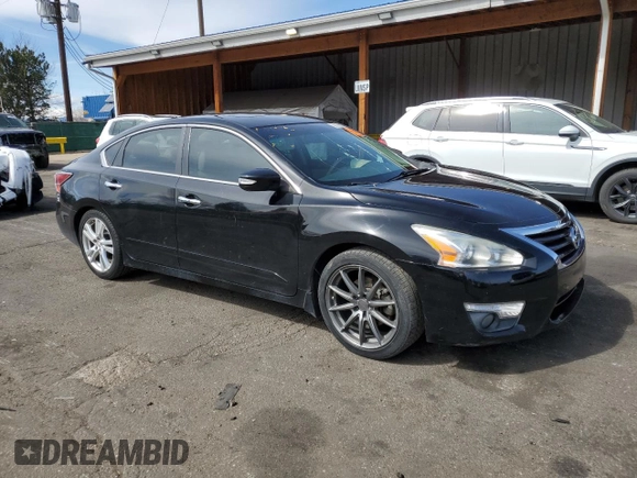 2015 Nissan Altima SL with VIN 1N4BL3AP1FC177442, listed as a Copart auction lot 50326545 with 136,133 mi miles and Non Repairable. Bid and sale history available at carsss.com. Image 4.
