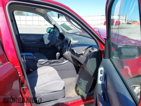 2006 Ford Escape XLT с VIN 1FMYU03166KA41155, выставлен на аукционе IAAI как лот 41629973 с пробегом 90 807 миль миль и . История ставок и продаж доступна на DreamBid. Изображение 5.