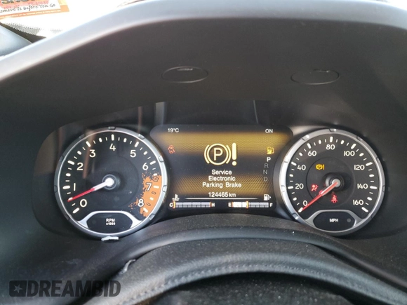 2018 Jeep Renegade Trailhawk with VIN ZACCJBCB6JPH07876, listed as a Copart auction lot 49215785 with 124,465 mi miles and Salvage Title. Bid and sale history available at carsss.com. Image 9.