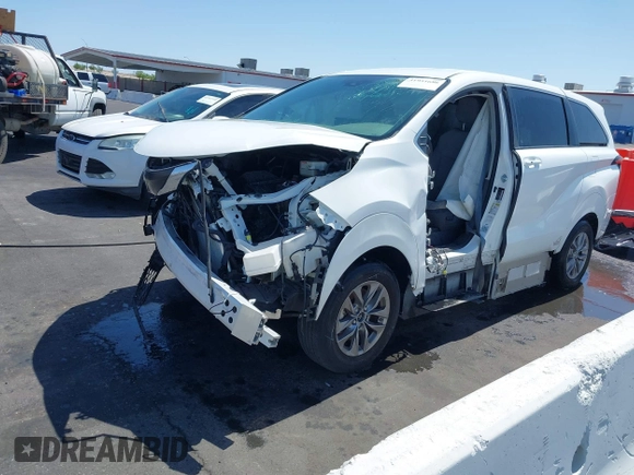 2022 Toyota Sienna LE с VIN 5TDKSKFC3NS070984, выставлен на аукционе IAAI как лот 41951686 с пробегом 10 846 миль миль и . История ставок и продаж доступна на DreamBid. Изображение 18.