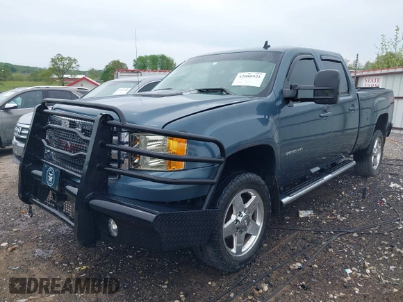 2013 GMC Sierra 2500HD SLT with VIN 1GT121E82DF189658, listed as a IAAI auction lot 42080921 with 160,616 mi miles and . Bid and sale history available at DreamBid. Image 17.