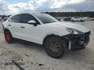 2023 Porsche Cayenne z VIN WP1BA2AY7PDA25145, wystawiony jako Copart lot #72027384 z przebiegiem 22 207 mil mil oraz Szkoda całkowita • Salvage title. Historia ofert i sprzedaży dostępna na DreamBid. Obrazek 4.