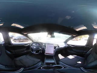 2017 Tesla Model S 100D z VIN 5YJSA1E20HF208771, wystawiony jako IAAI lot #42111317 z przebiegiem 81 919 mil mil oraz . Historia ofert i sprzedaży dostępna na DreamBid. Obrazek 24.