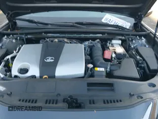 2025 Lexus ES 350 z VIN 58ADZ1B11SU194685, wystawiony jako IAAI lot #43077020 z przebiegiem 5 207 mil mil oraz . Historia ofert i sprzedaży dostępna na DreamBid. Obrazek 20.