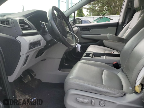 2018 Honda Odyssey Touring с VIN 5FNRL6H87JB028862, выставлен на аукционе Copart как лот 58856765 с пробегом 108 157 миль миль и Списание • Salvage title. История ставок и продаж доступна на DreamBid. Изображение 7.