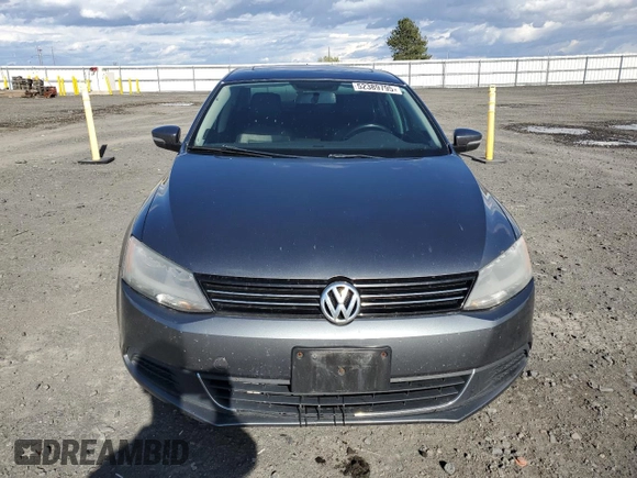 2014 Volkswagen Jetta TDI w/Premium with VIN 3VW3L7AJ4EM273755, listed as a Copart auction lot 52389795 with 184,586 mi miles and Salvage title. Bid and sale history available at DreamBid. Image 5.