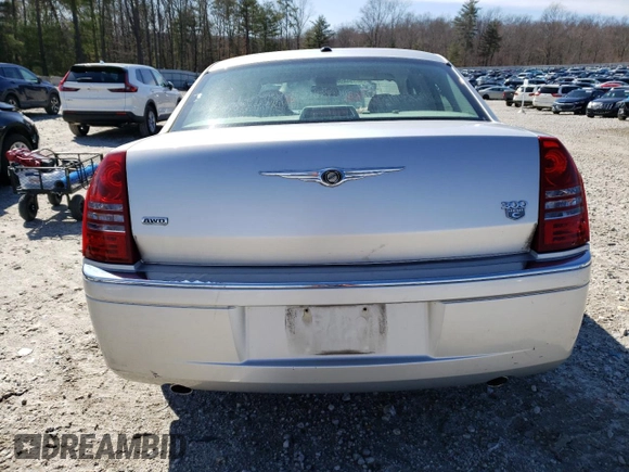 2006 Chrysler 300 C with VIN 2C3KK63H26H350875, listed as a Copart auction lot 48354494 with 81,094 mi miles and Clean Title. Bid and sale history available at carsss.com. Image 6.