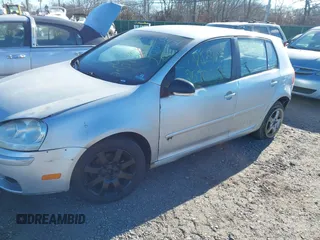 2007 Volkswagen Rabbit with VIN WVWDR71K67W052451, listed as a IAAI auction lot 41343935 with 999,999 mi miles. Bid and sale history available at carsss.com. Image 6.