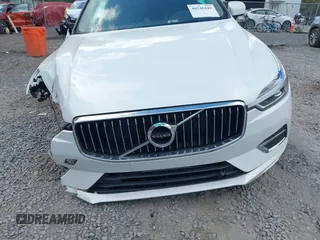 2018 Volvo XC60 Inscription z VIN YV4A22RL3J1032991, wystawiony jako IAAI lot #40540449 z przebiegiem 60 834 mil mil oraz . Historia ofert i sprzedaży dostępna na DreamBid. Obrazek 6.