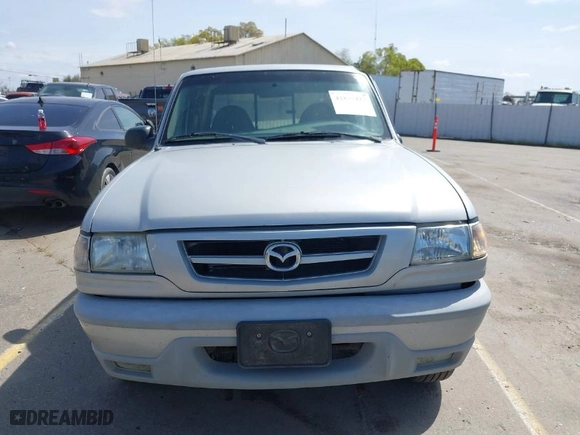 2002 Mazda B-Series 2WD Truck DS with VIN 4F4YR46E32TM08035, listed as a IAAI auction lot 41840319 with NaN miles. Bid and sale history available at carsss.com. Image 12.