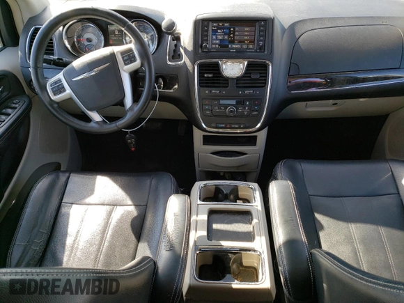 2014 Chrysler Town & Country Touring with VIN 2C4RC1BG9ER438074, listed as a Copart auction lot 72837324 with 93,200 mi miles and Clean Title. Bid and sale history available at DreamBid. Image 8.