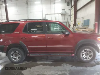 2007 Toyota Sequoia Limited with VIN 5TDBT48A27S283299, listed as a IAAI auction lot 42169924 with 220,767 mi miles and . Bid and sale history available at DreamBid. Image 13.