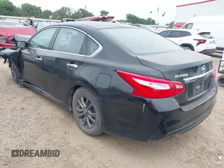 2016 Nissan Altima SL with VIN 1N4AL3AP5GC199957, listed as a IAAI auction lot 42063780 with 112,481 mi miles and . Bid and sale history available at carsss.com. Image 3.