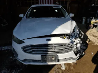 2019 Ford Fusion Hybrid SE with VIN 3FA6P0LU7KR222001, listed as a Copart auction lot 46354365 with 100,786 mi miles and Salvage Title. Bid and sale history available at carsss.com. Image 5.